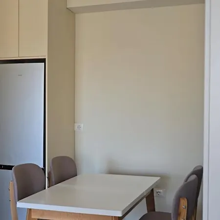 Vibes Rent * Vlorë